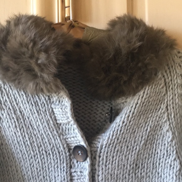 Aeffe spa Blue Knit 100% wool Sweater with Fur - Picture 3 of 7